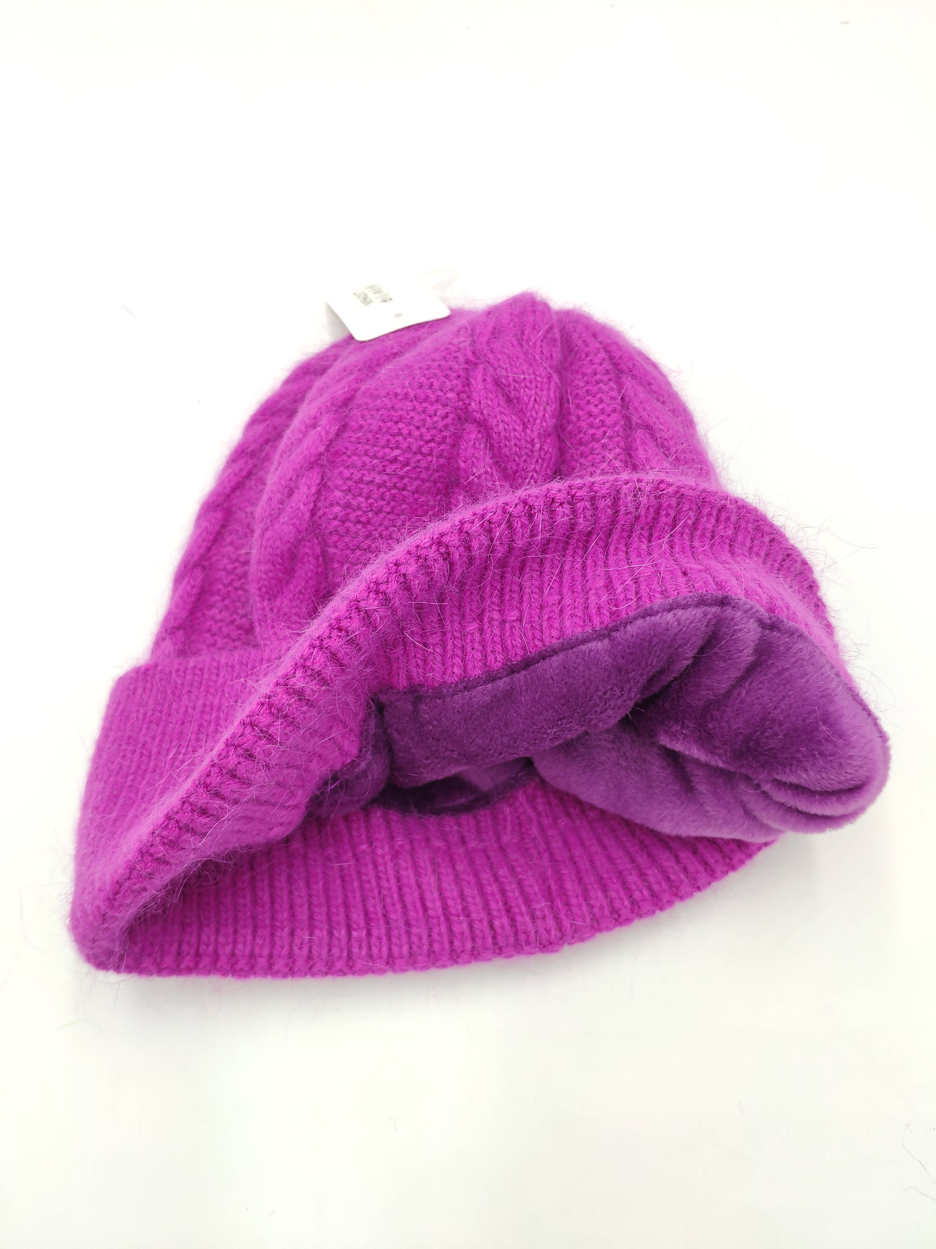 Charmant – wholesale Mössa - Dam – Angoramössa med flätmönster - M562178