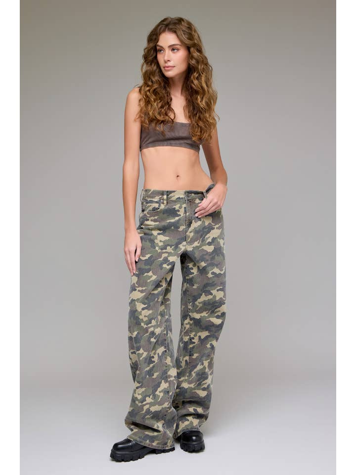 Hidden Jeans - Wholesale Jeans - Women's - Camo 33" Inseam Low Slung Baggy Jean2