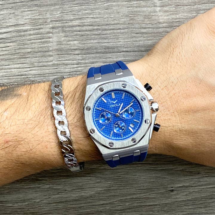 ONOLA Herrenuhr, Silber Edelstahl, Achteckige Herren-Sportarmbanduhr, Multifunktionaler Chronograph, Blaues Gummi, Analog Stilvoll und andere Ergebnisse für herrenuhr im Großhandel. Kostenlose Rücksendungen und 60-Tage-Zahlungsziel auf Faire im Trend auf Faire.