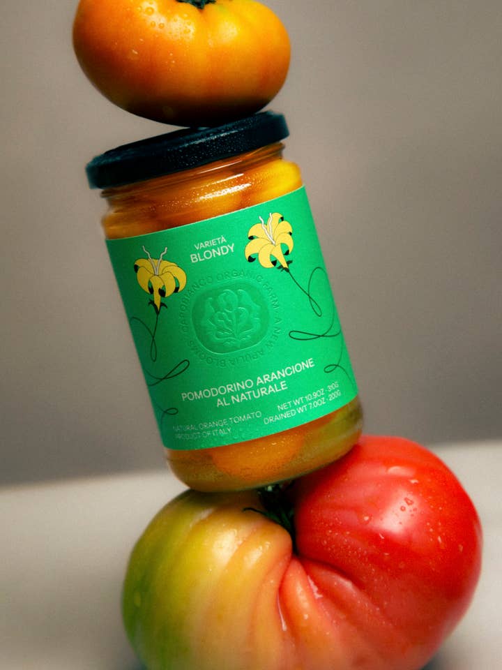 Tomatito naranja al natural variedad Blondy para venta al por mayor de CAPOBIANCO ORGANIC FARM