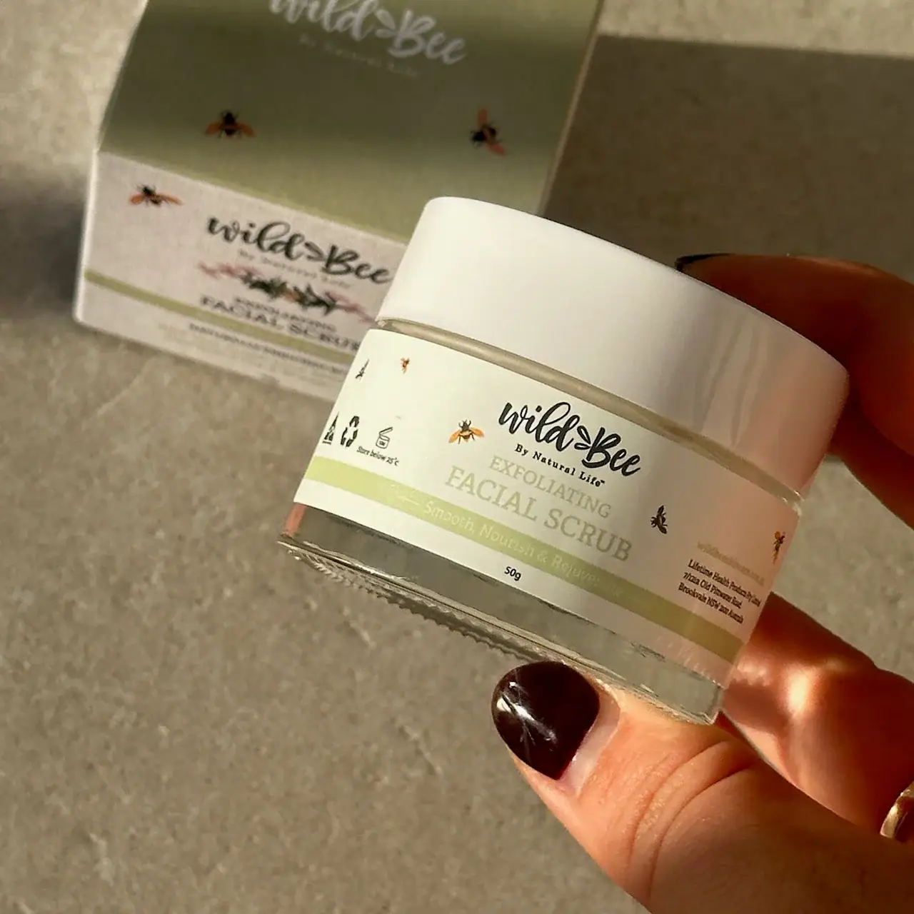 Wild Bee skincare - Wholesale Facial exfoliant/scrub - Exfoliating Facial Scrub2