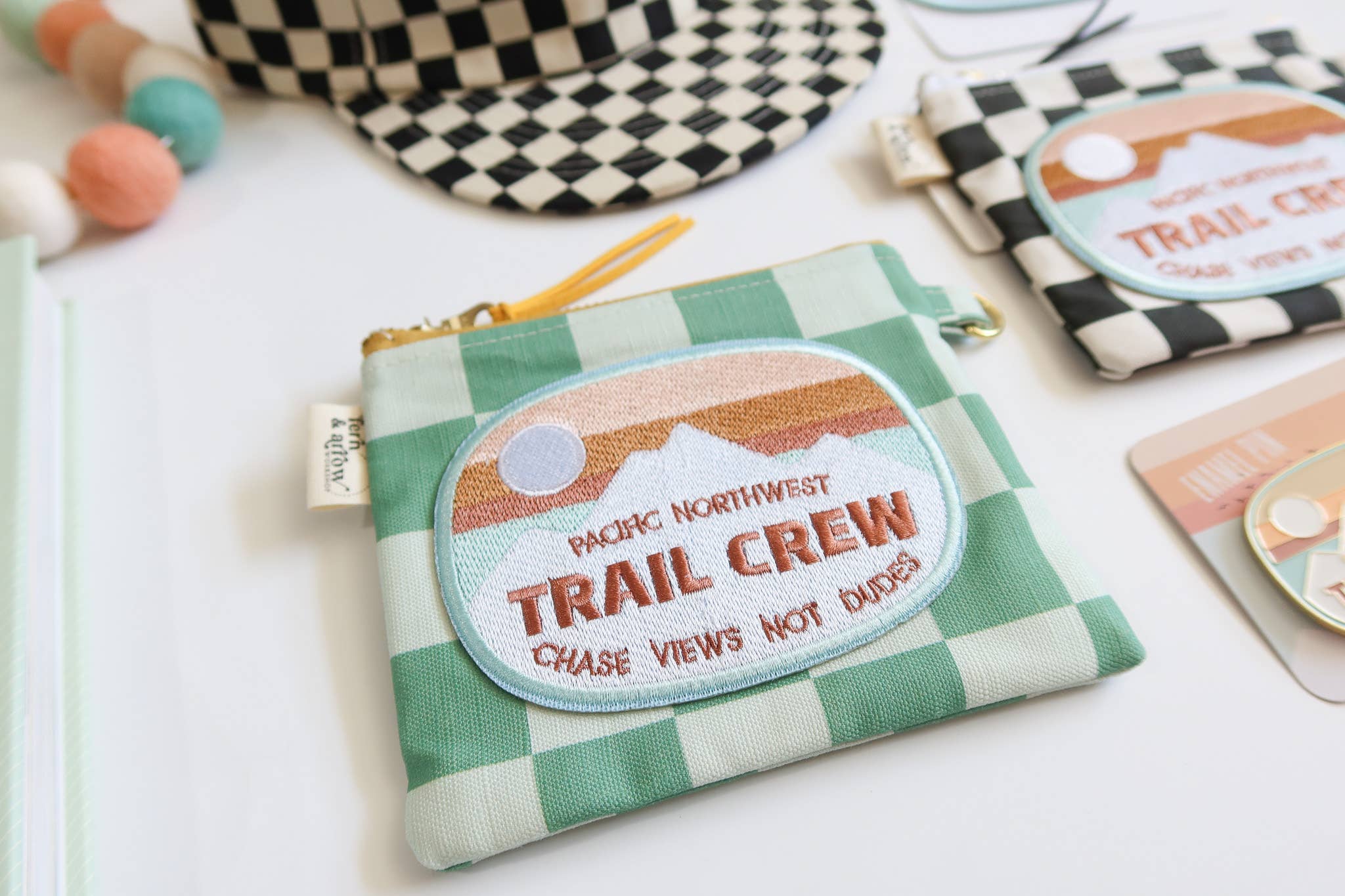 Fern & Arrow – Engroshandel Patch – "Pacific Northwest Trail Crew" strygemærke