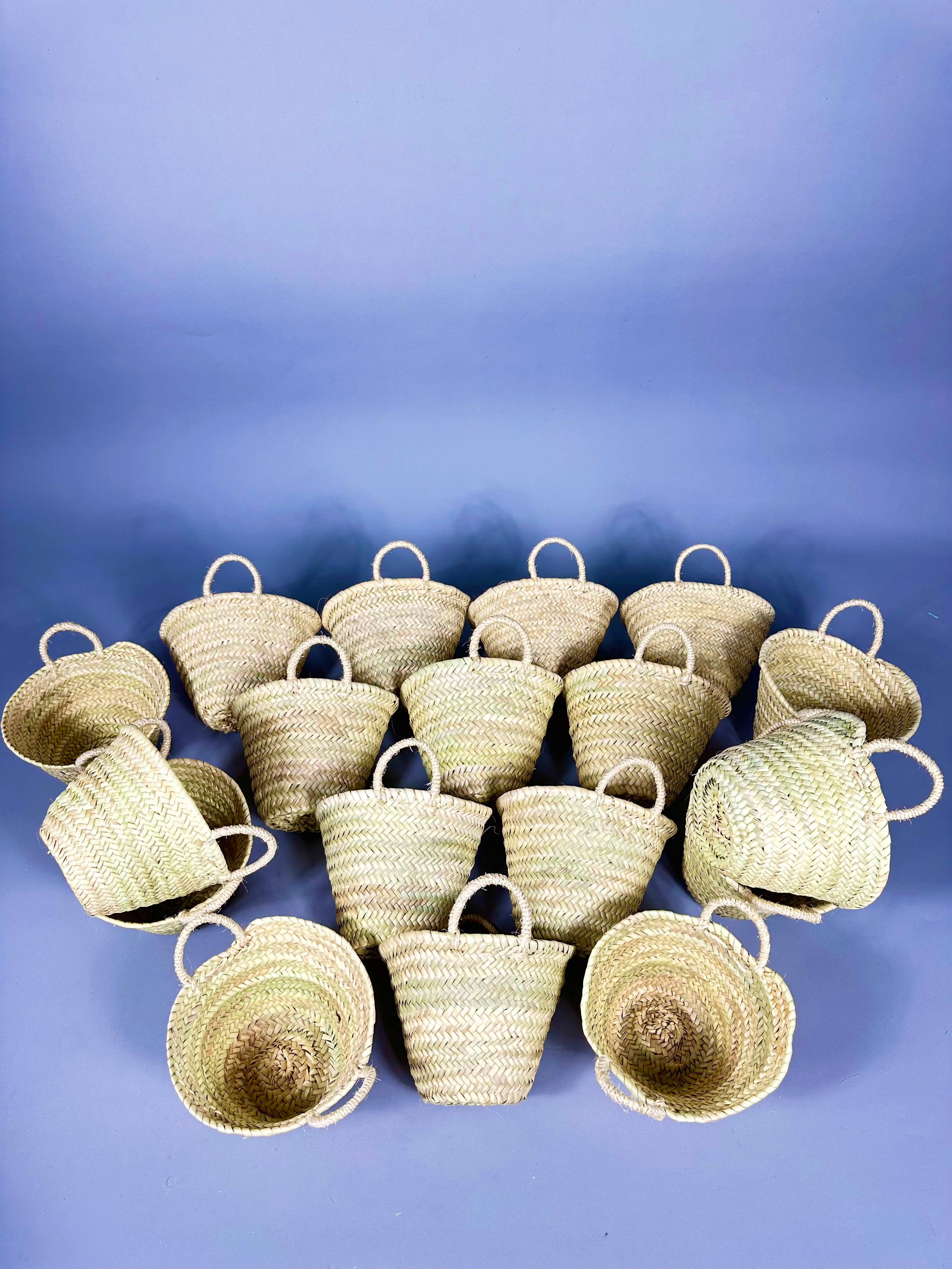 Mikwi – wholesale Picnic basket – Natural Straw Small Baskets, Small Rose Baskets0