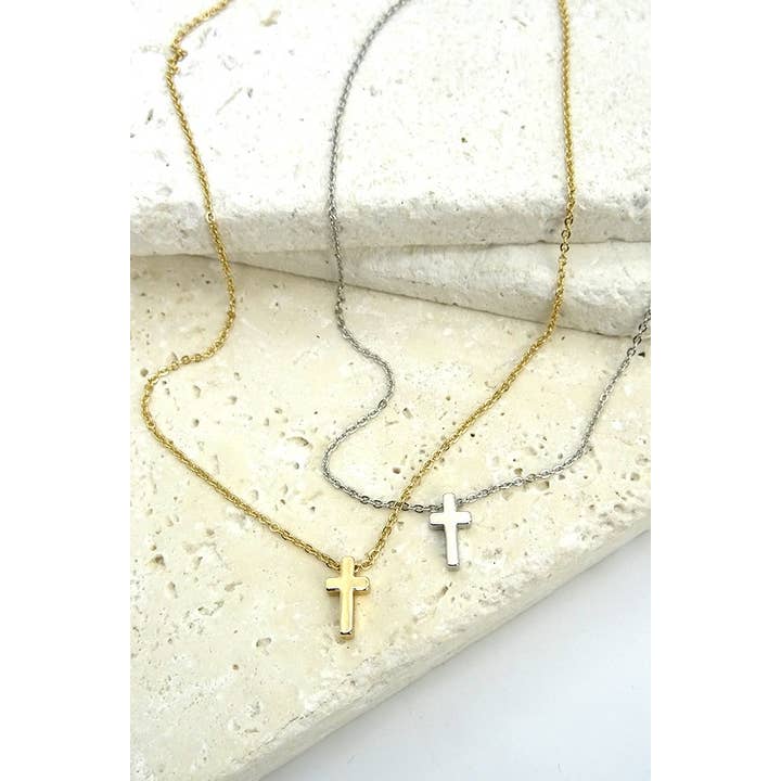 JOSSLYN by wall to wall - Wholesale Pendant/Charm Necklace - CLASSIC MINI CROSS NECKLACE | 47N15737-CROSS