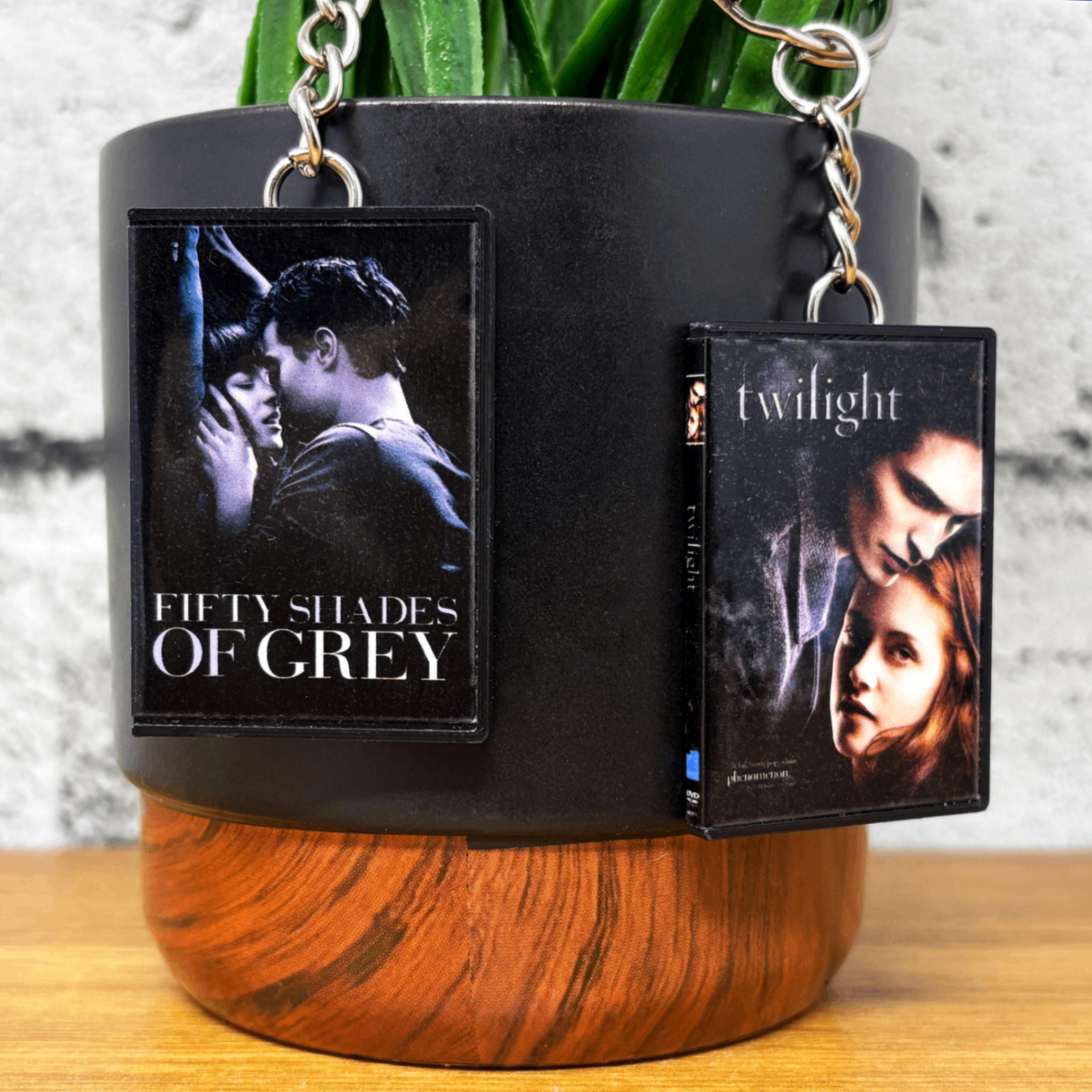 BitsyLabs - Wholesale Keychain - Unisex - Romance Movies Keychains5