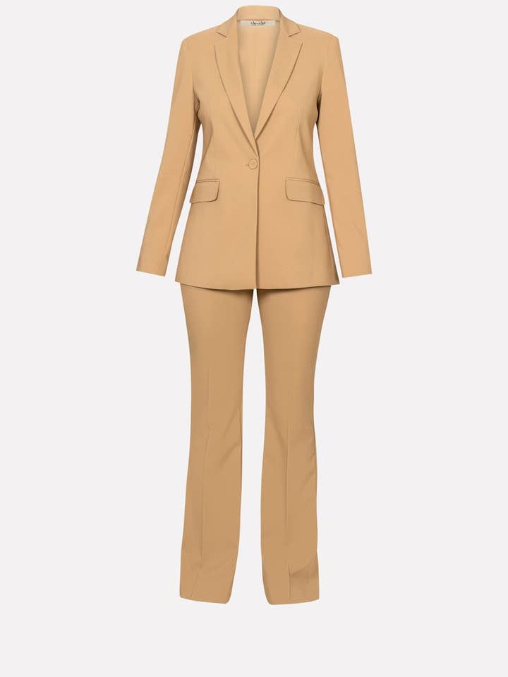 Vollständig (749 + 674) 89% Pl 11% Ea für den Großhandel von No-nà by Siste's