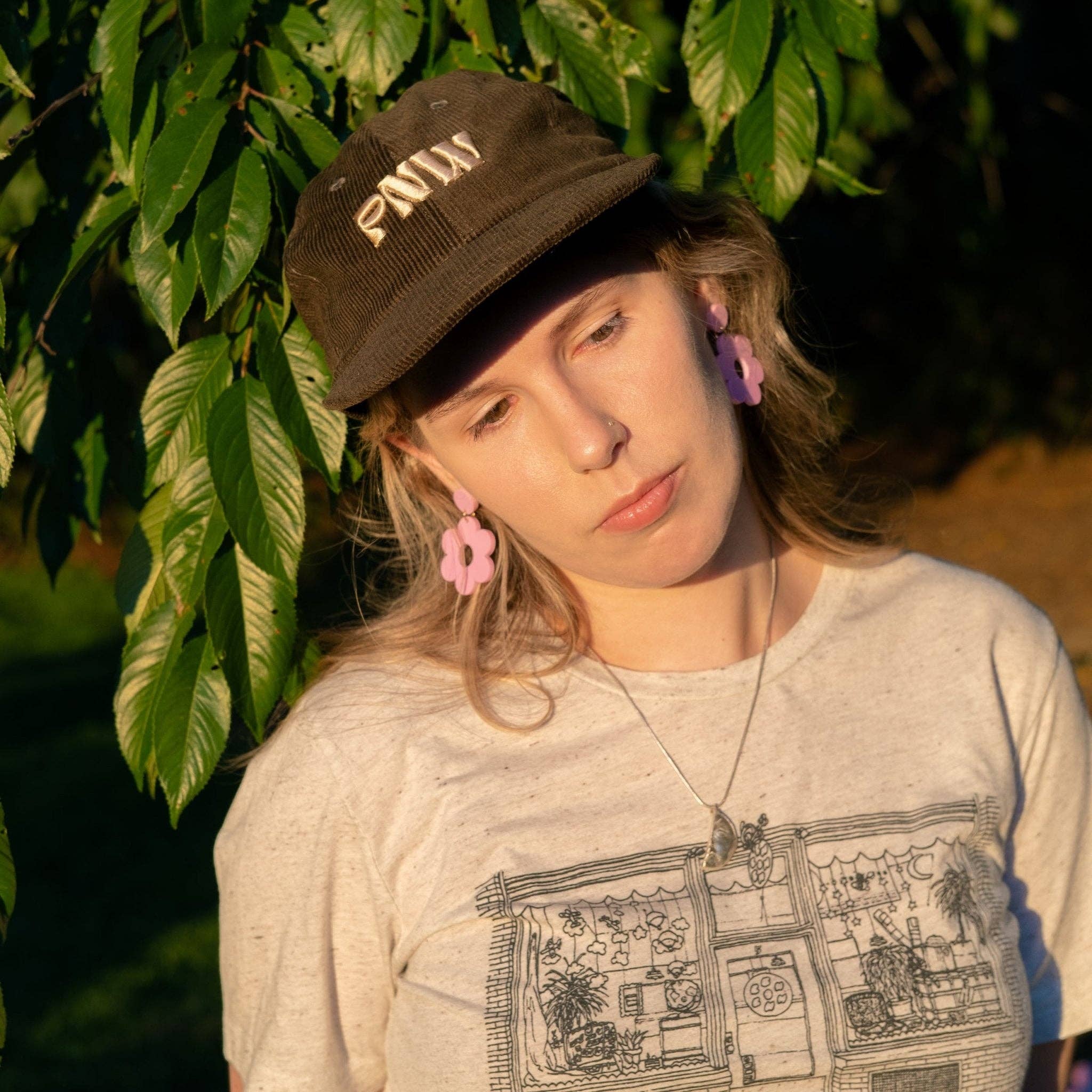 Sleepy Mountain – Engroshandel Trucker hat - Unisex – PNW Broderet Fløjlshat2