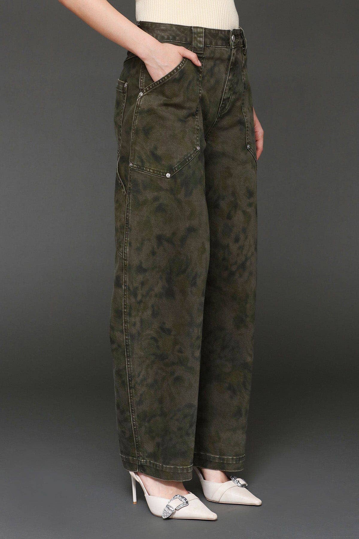 Camo Cargo Barrel Jeans for wholesale on Faire5
