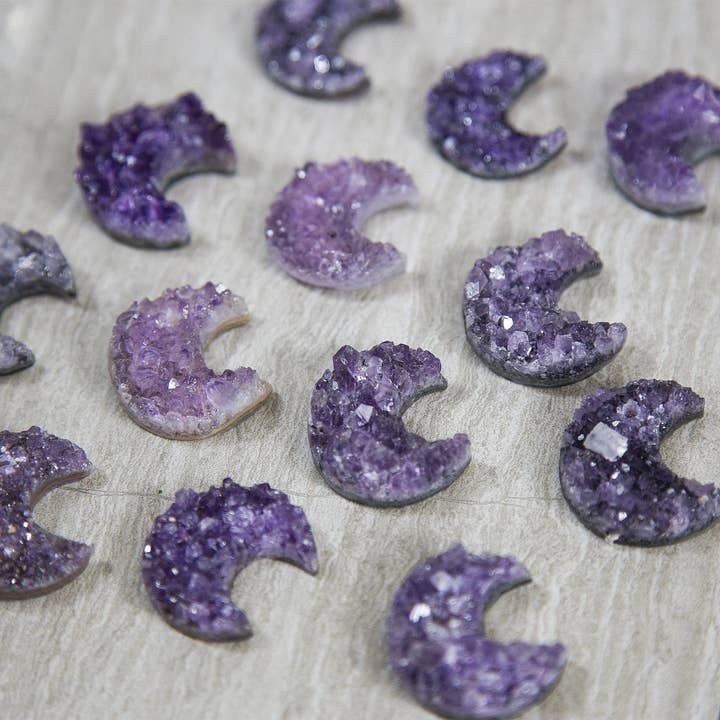 Rock Paradise - Wholesale Spiritual stone/crystal - Crystal Amethyst Moon Crescent Druzy Drilled RK238