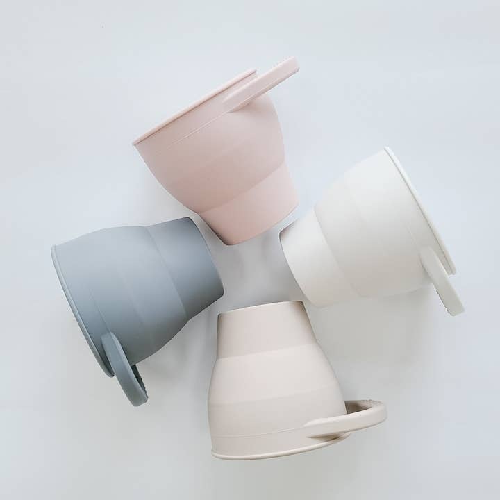 Gobelet pliable en silicone pour la vente par Hallington Co