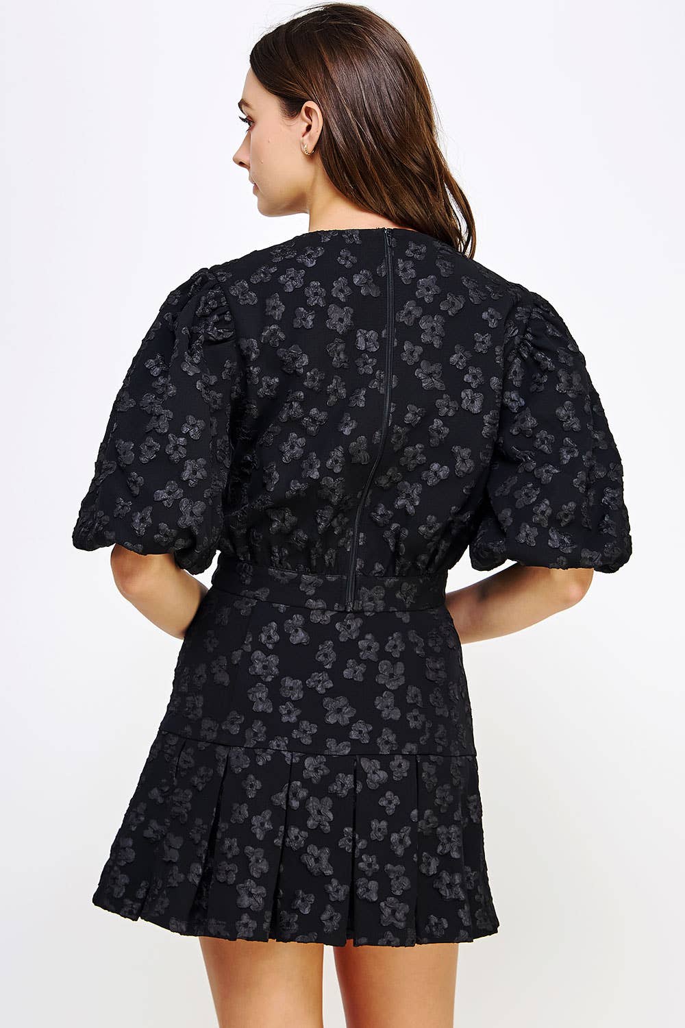 Strut & Bolt - Wholesale Blouse - Women's - Floral Jacquard Puff Sleeve Top2