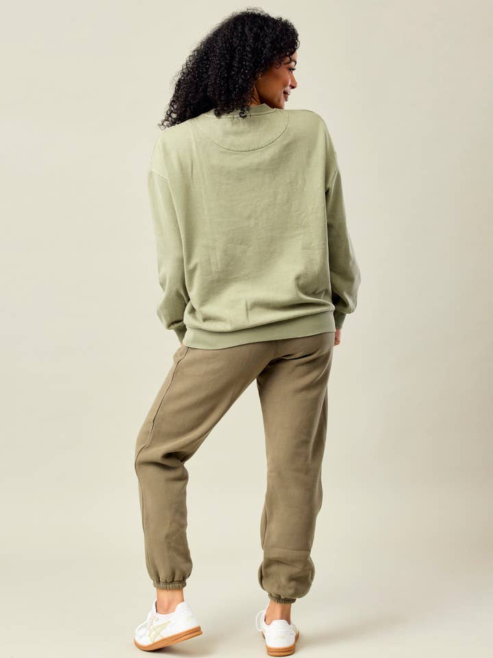 Darren & Phillip – Sweatshirt - Mulher por atacado – Camisola de Mulher em Tecido Terry Suave BFF - Verde Oliva1