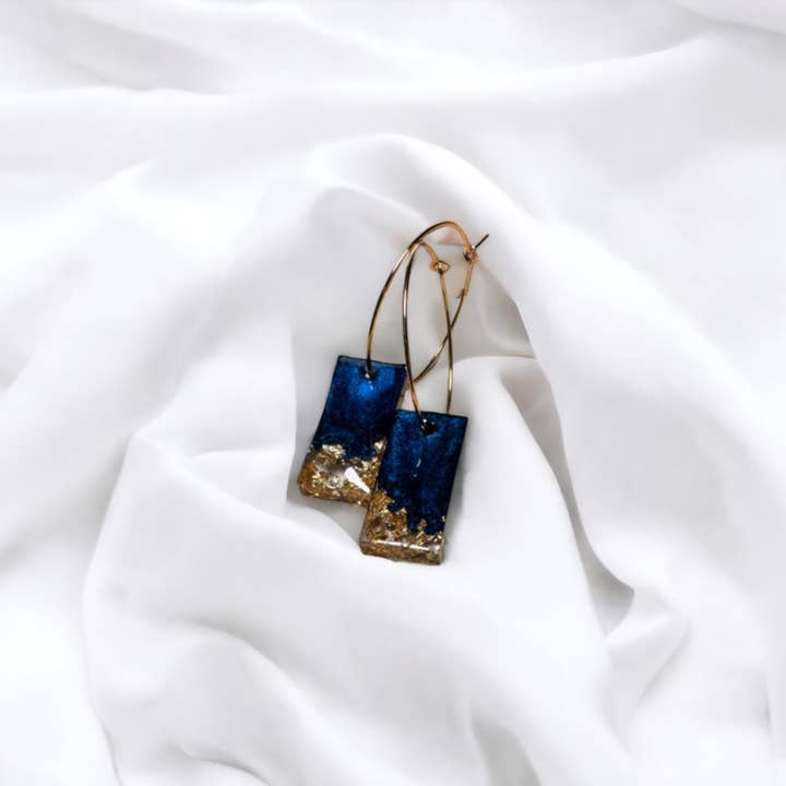 Fish Towne Designs, LLC - Wholesale Dangle Earrings - Navy Blue and Gold Leaf Resin Bar Earrings Handmade1