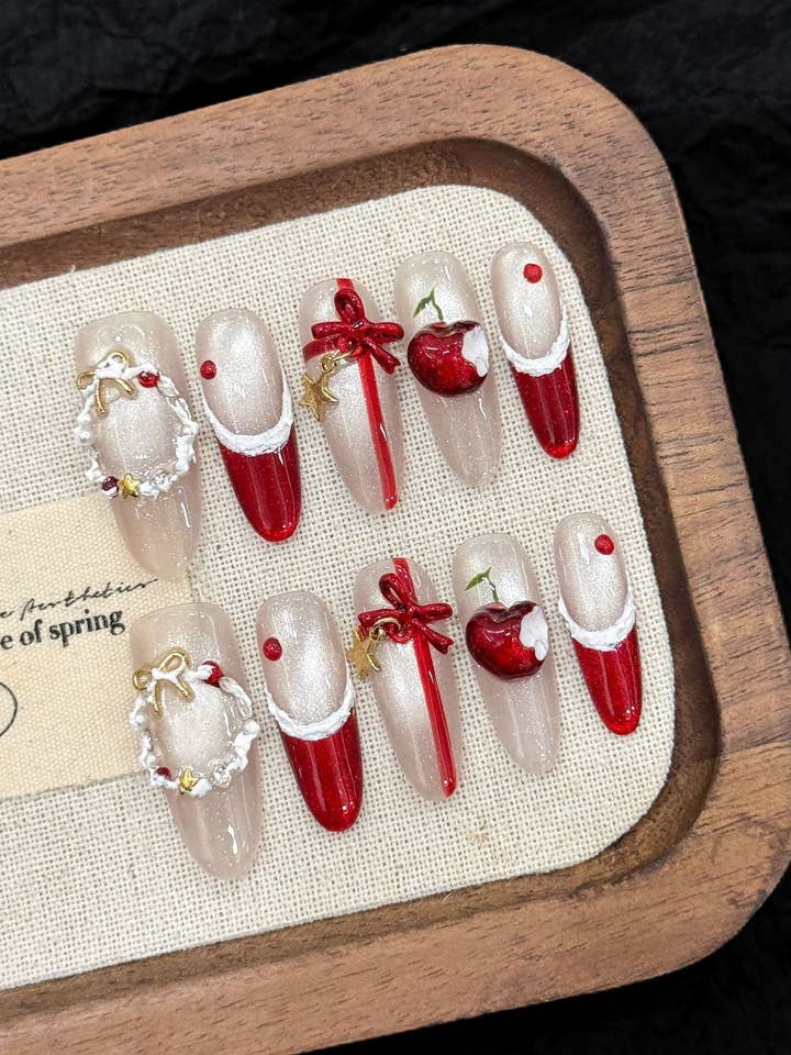 Hand Made Press on Nails E104 for wholesale by VividLux