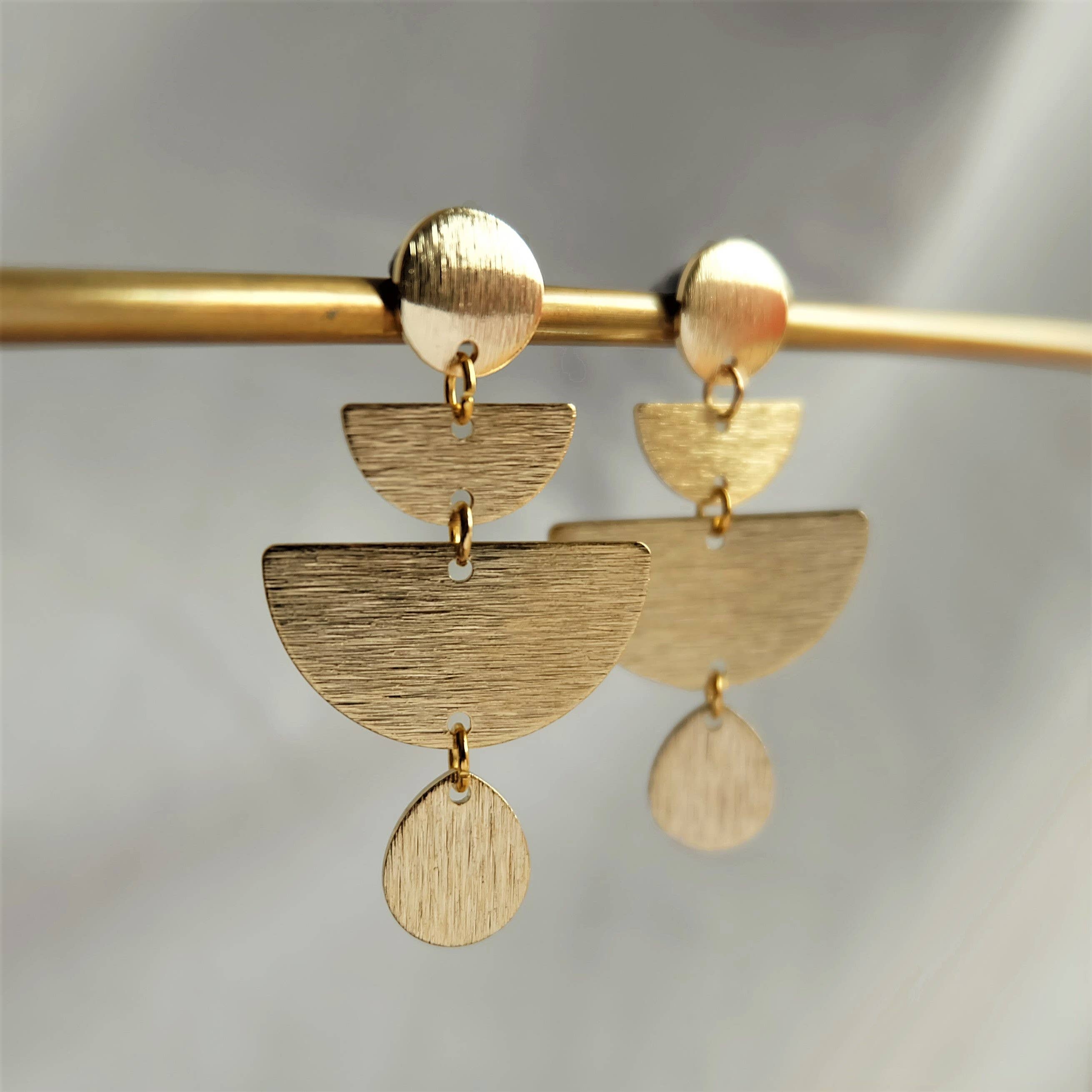 Augusta Jewellery – wholesale Dangle earrings – Geometric Statement Earrings