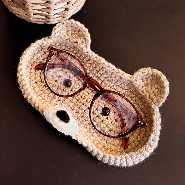 Crochet Bear Glasses Holder, Cute Teddy Bear Eyeglass Tray for wholesale by TOMOPOD LLC