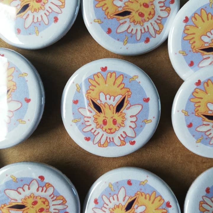 Spilla Jolteon | Bottone Jolteon | Set Eeveelution per la vendita all'ingrosso da parte di Skizzenfuchs