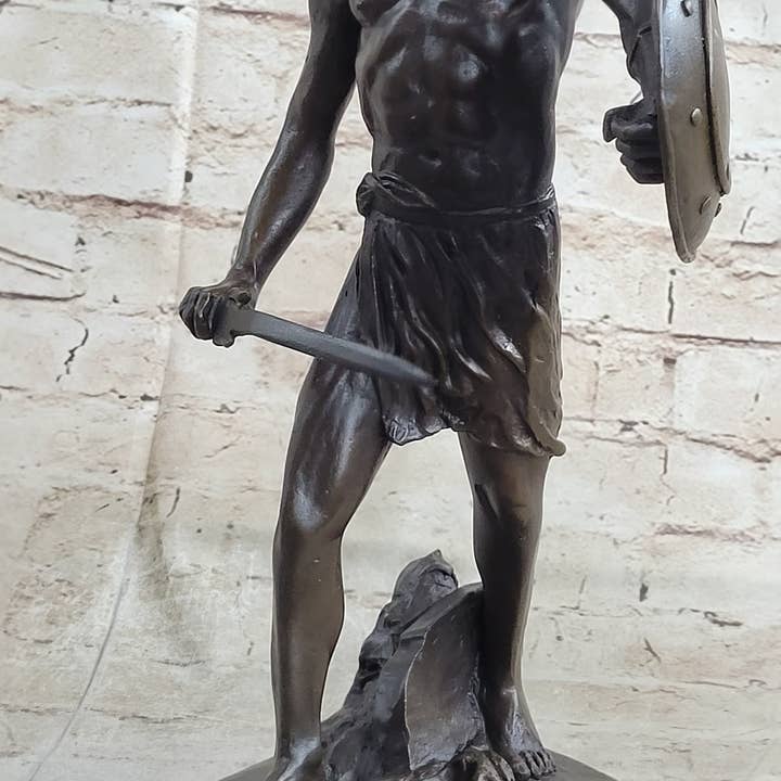 Bronzhaus – wholesale Sculpture – Spartacus Roman Hoplomachus Gladiator Bronze Metal Statue Sculpture Figure 14" x 18"