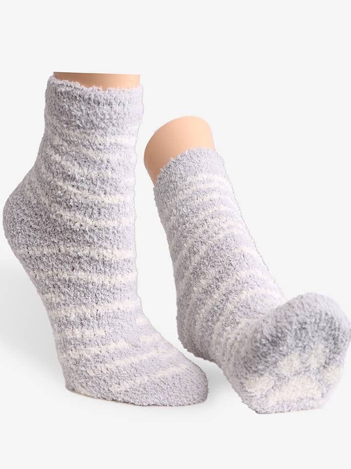 Luxury Soft Tiger Print Mini Crew Winter Socks for wholesale on Faire5