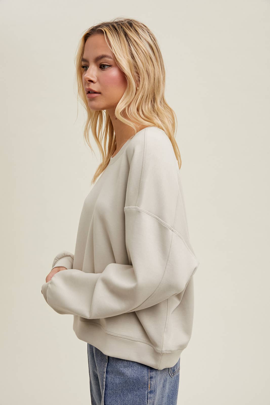 Wishlist Apparel – wholesale Sweatshirt - Dam – SCUBA AVSLAPPNAD CROP-TRÖJA/WL22-735214