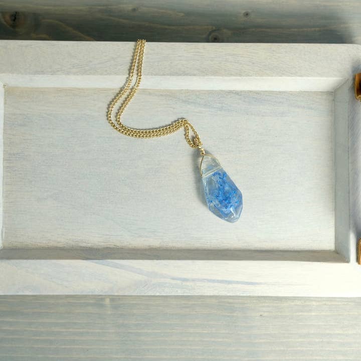 BlueButterflyBazaar – Großhandel Kette mit Anhänger/Charm – Kanan Jarrus' Kyber Kristall Halskette Star Wars Geschenk