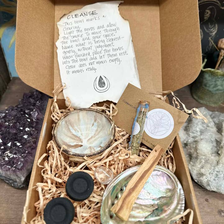 Carys Martin Ceramics - Wholesale Meditation Supplies - Cariad Ritial Kit - Cleanse4
