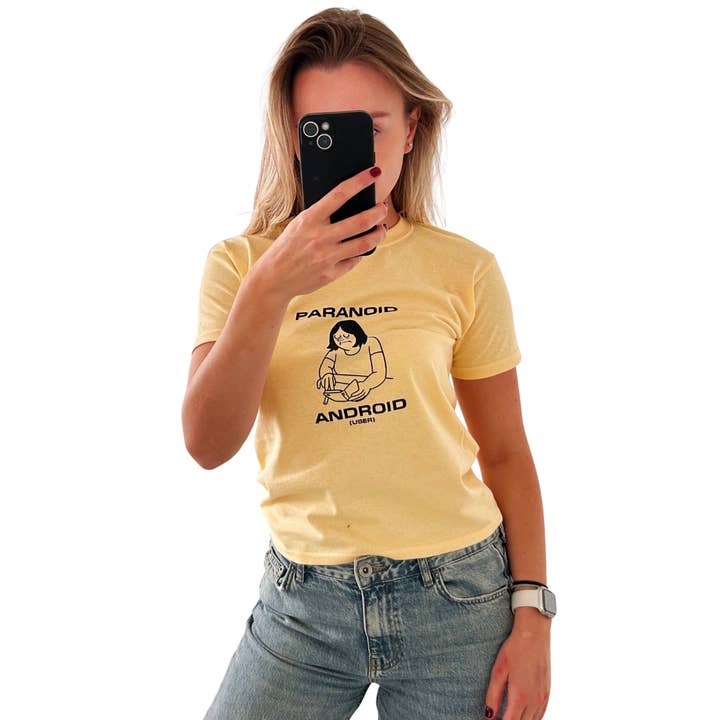 ZZZEBRAAA LIMITED – Großhandel T-Shirt mit Siebdruck – Damen – Paranoid Android (Benutzer) - Eng anliegendes Baby-T-Shirt - Gelber Dunst3