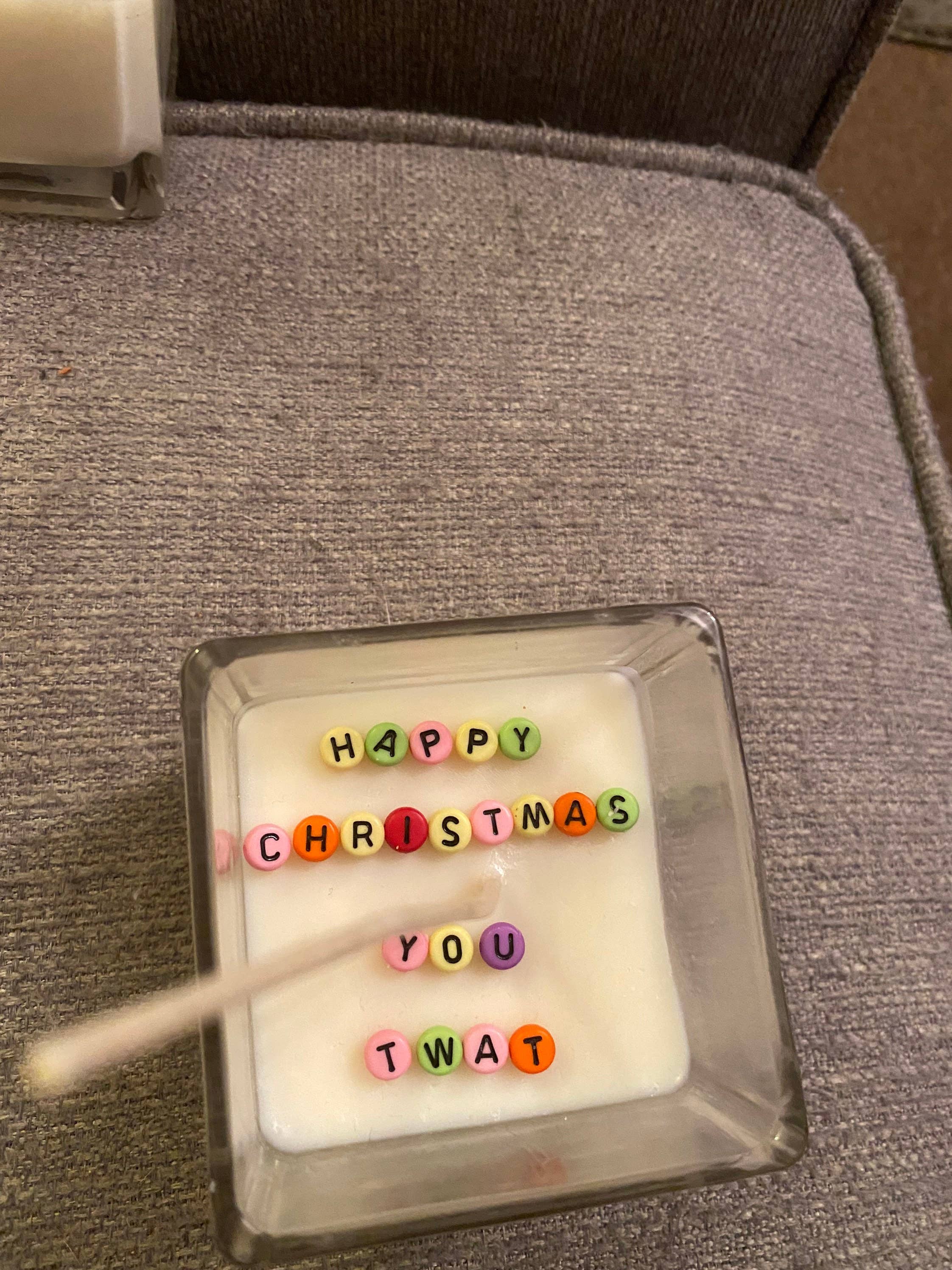 Pugglewick candles – wholesale Burkljus – Dolda meddelande ljus - God Jul Du Twat1