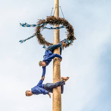 Callwey GmbH - Wholesale Travel Book - Guest in Bavaria. Recipes and Insider Tips (German)3