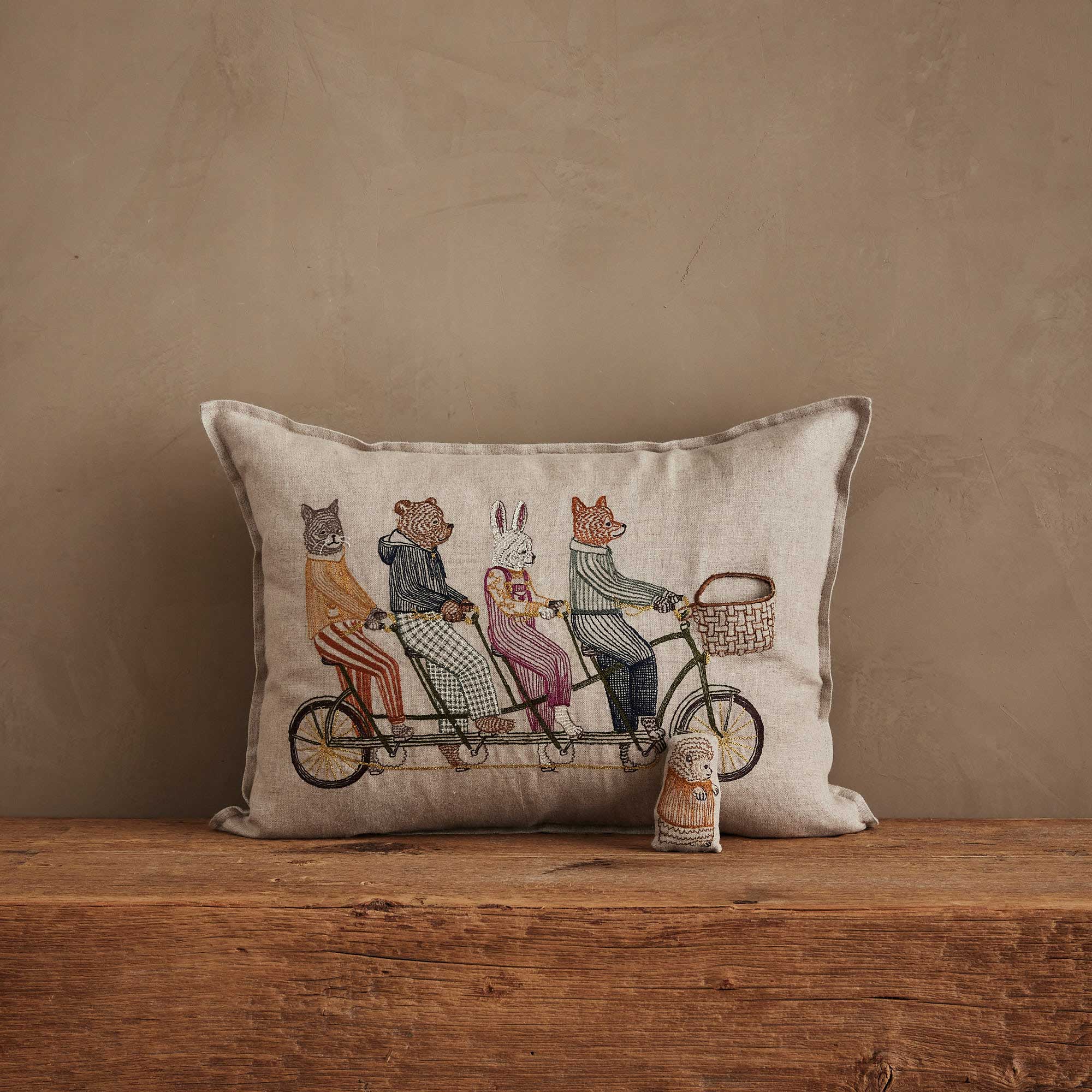 Coral & Tusk - Wholesale Throw/Decorative Pillow - Tandem Bike Pocket Pillow8