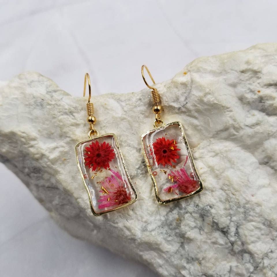 The Pretty Jewellery - Wholesale Dangle Earrings - Gold Plated Dried Flower Rectangle Earrings0