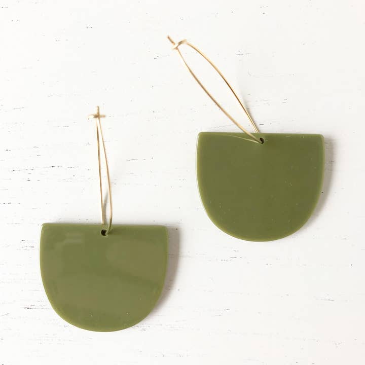 Stoll & Heart - Wholesale Dangle Earrings - The Modern Army Green Tortoise Earrings0