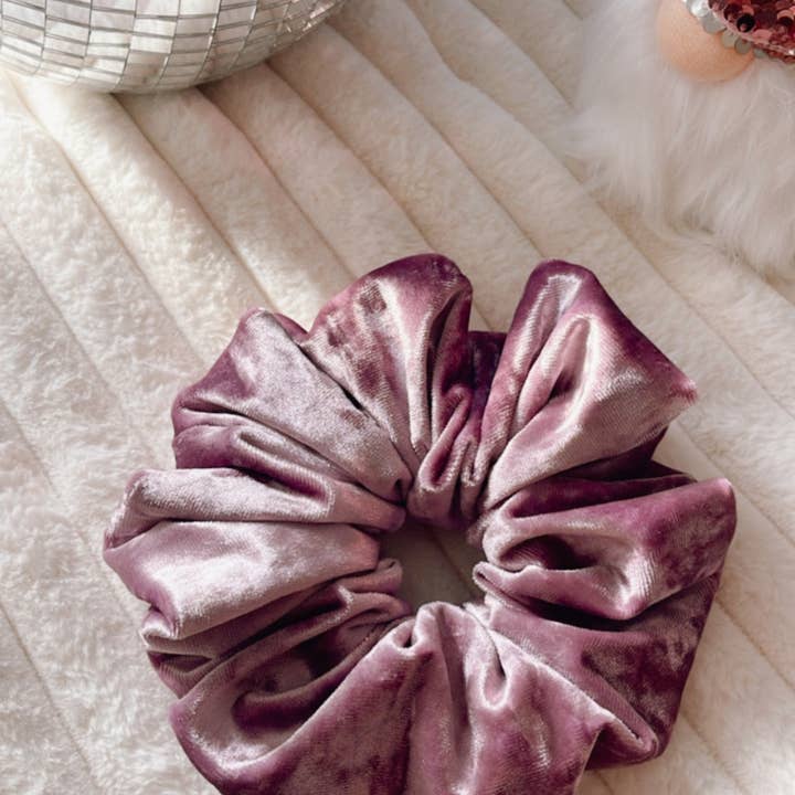 Knot Kinky HairTies - Wholesale Scrunchie - Women's - Cindy Lou 💜