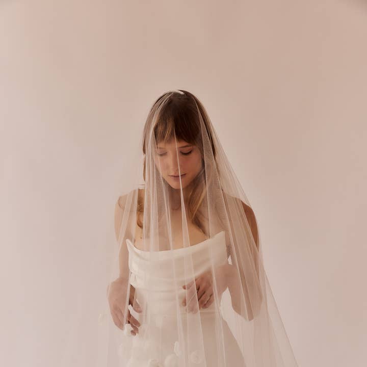 Dove Grey Accessories - Wholesale Veil - Women's - Jolene 3D Organza Floral Veil2