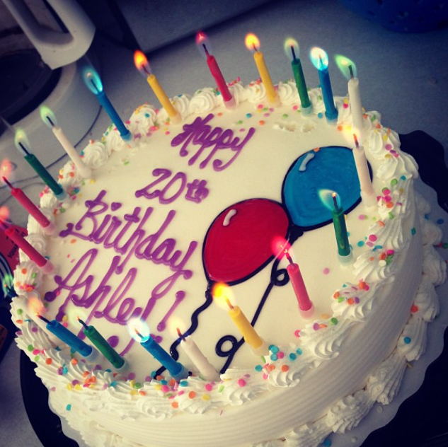 JII - Wholesale Cake Candle - Colorflame Birthday Candles 26 Piece Counter Display-104 PKS29