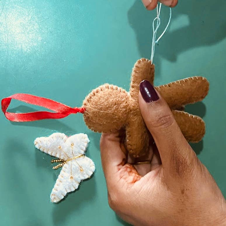 Luna-Leena  - handmade in Nepal - Wholesale Ornament - gingerbread man pendant brown - wool felt - handmade in Nepal3