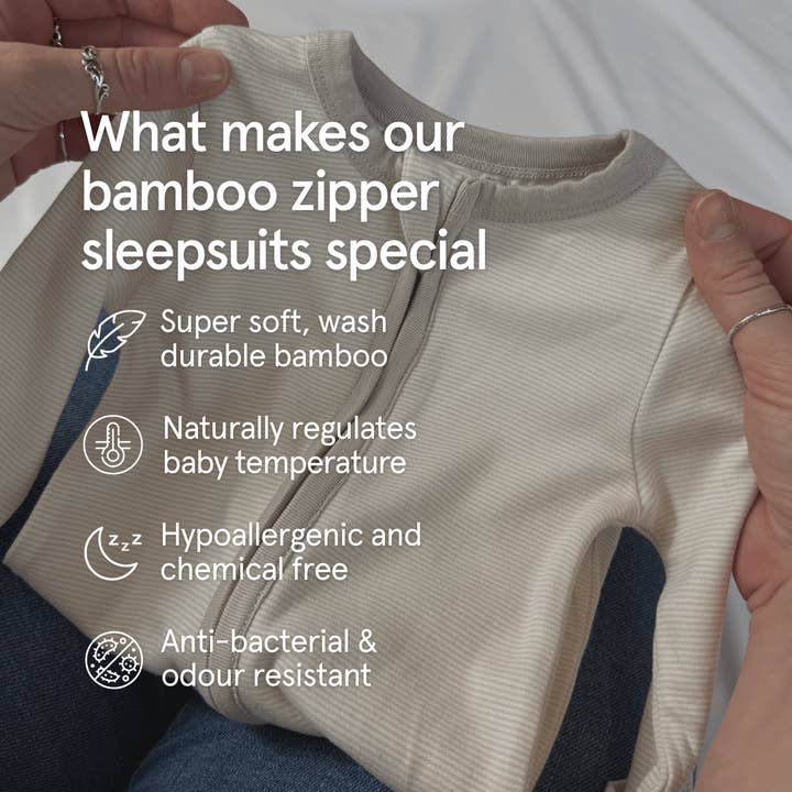 GrowGrows – wholesale Sleepsuit – Baby – Christmas Eve Sleepsuit4