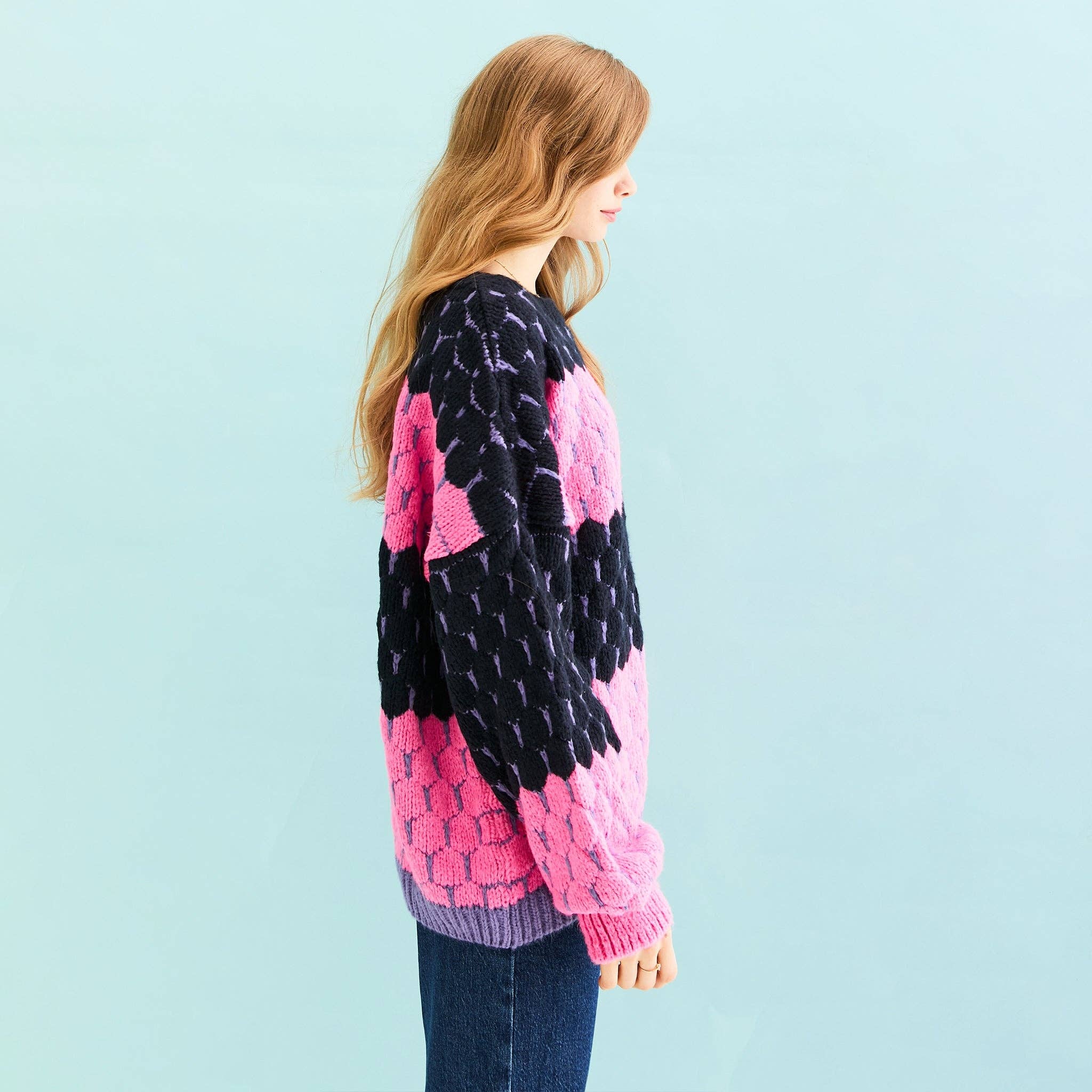 Cara & The Sky - Wholesale Knit Sweater - Women's - Marissa Stripe Bubble Stitch Jumper - Navy4