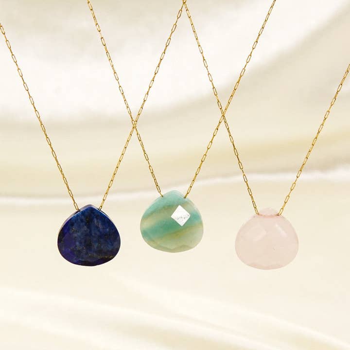Perimade & Co. LLC - Wholesale Pendant/Charm Necklace - Color Crystal Raw Stone Pendant Necklace in Stainless Steel
