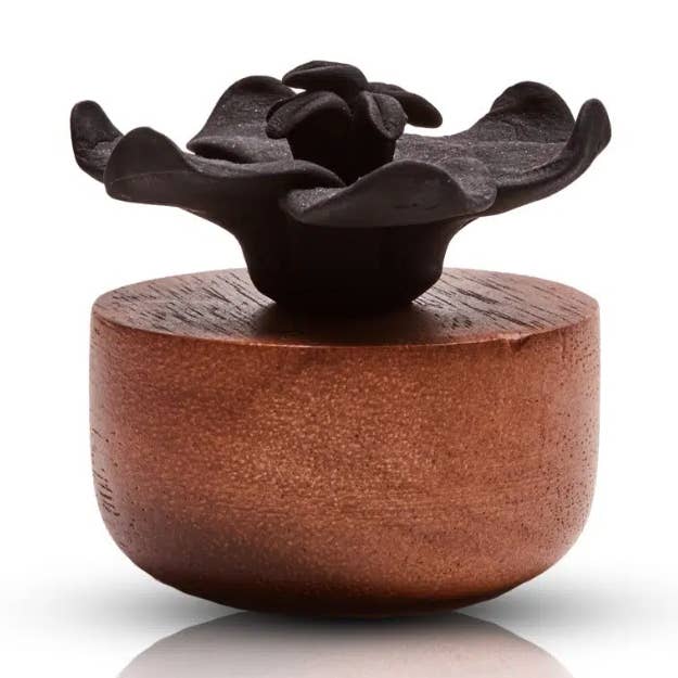 Home Diffuser - Jasmin flower - Black color pour la vente par Anoq
