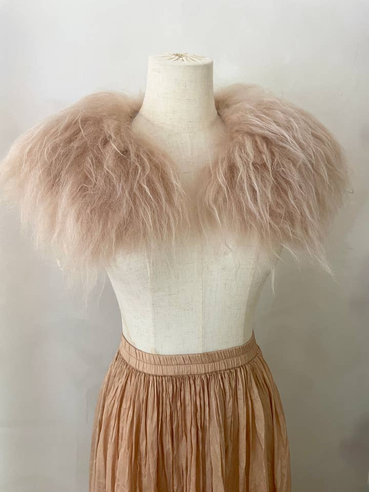 HoogaHooga - Wholesale Fur/Faux Fur Coat - Women's - Icelandic Sheepskin Furry