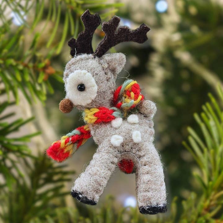 Ganesh Himal Trading – wholesale Ornament – Felt Reindeer Ornament