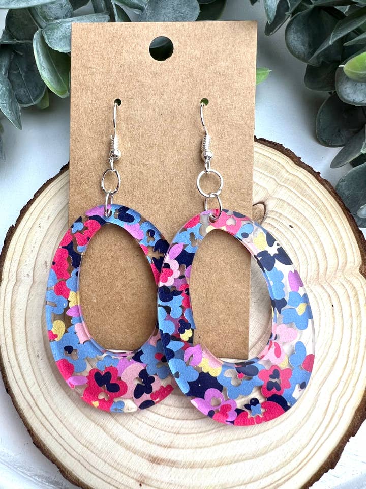 Floral Acrylic Double Oval Earrings for wholesale by Lindsey Lane Wholesale