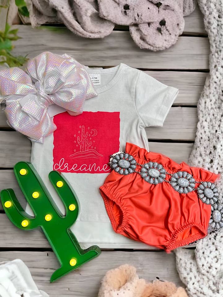 Kids Charm Online - Wholesale Underwear/Diaper Cover - Baby - CORAL RUFFLE HEM BABY BLOOMERS. PNG25153120 SOL2