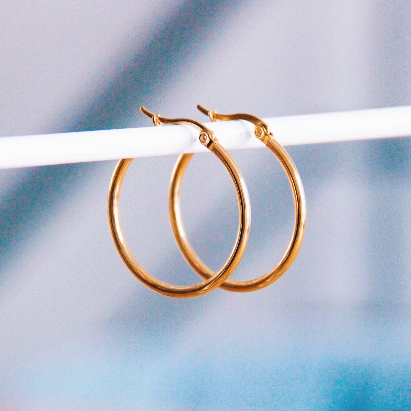 Bazou - Wholesale Hoop Earrings - Stainless Steel Creole 30mm “Basic” - Gold