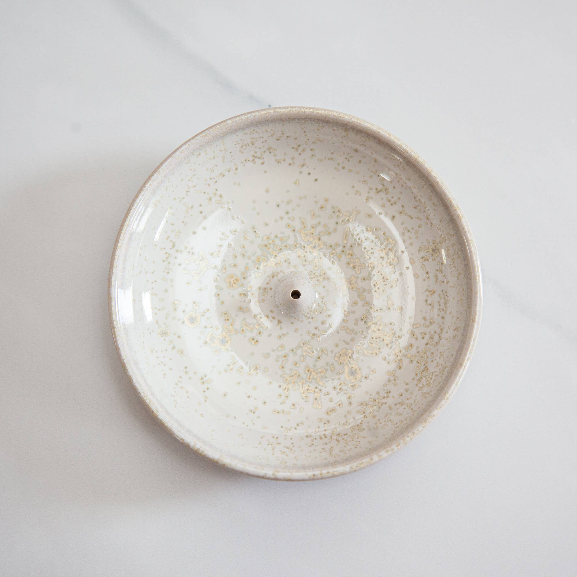 Melike Carr - Vente Plateaux à bijoux - Plats à anneaux en céramique, glaçures cristallines15