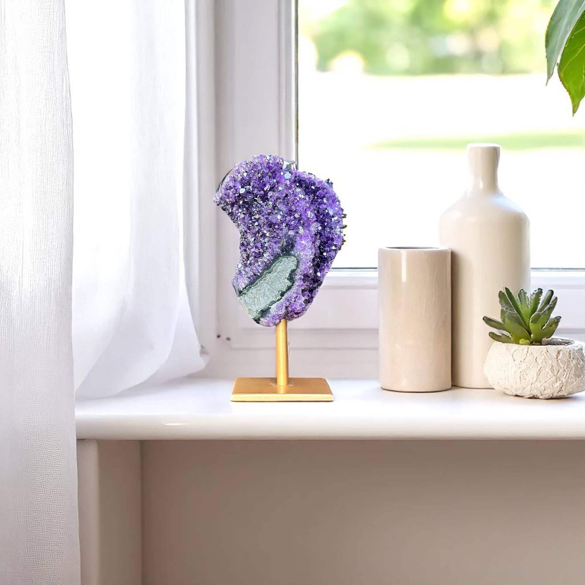 Deep Purple Project - Wholesale Spiritual Stone/Crystal - Amethyst Crystal on Stand – Natural Stone Decor11