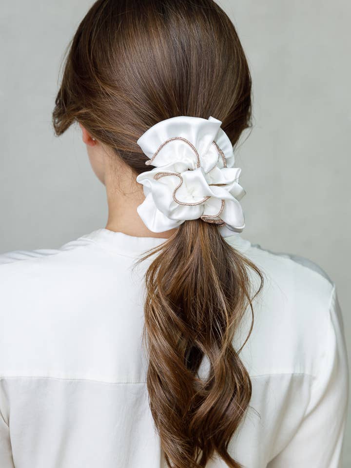 GULDTRÅD SATIN SCRUNCHIES for engroshandel hos limlim