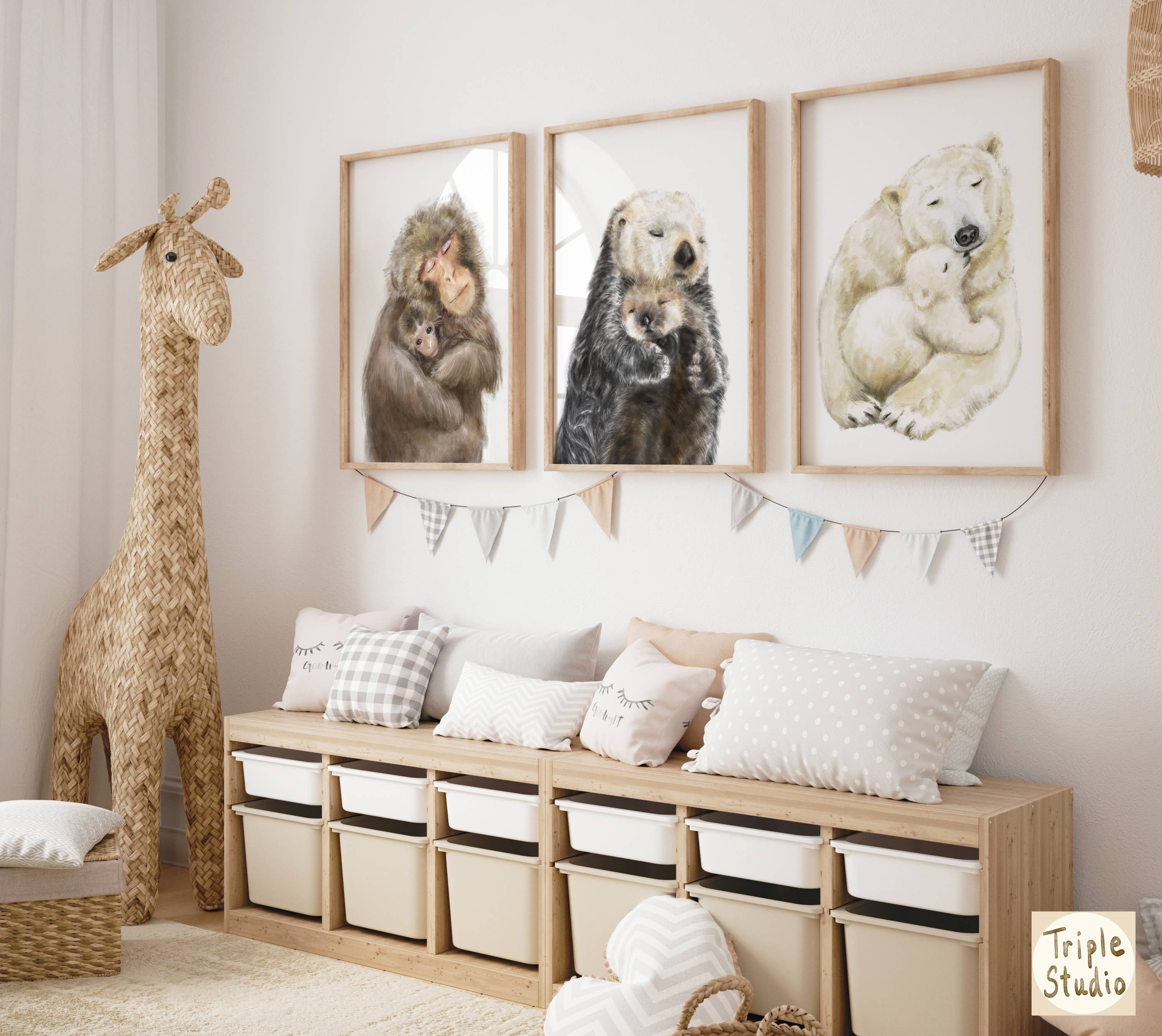 Triple Studio - Venta al por mayor Ilustración - Impresión artística Sea Otter Mom and Baby | Decoración de pared del cuarto de niños del océano9