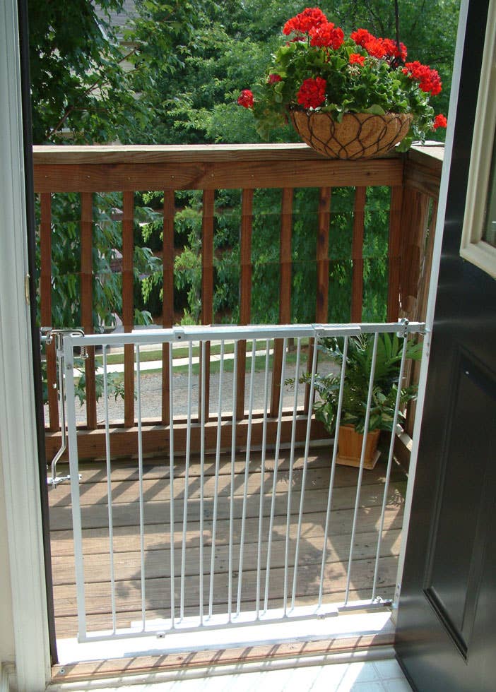 Cardinal Gates, Inc. - Wholesale Pet Folding Gate - Dog - Cardinal Gates Duragate Pet Gate (Model MG-25)9